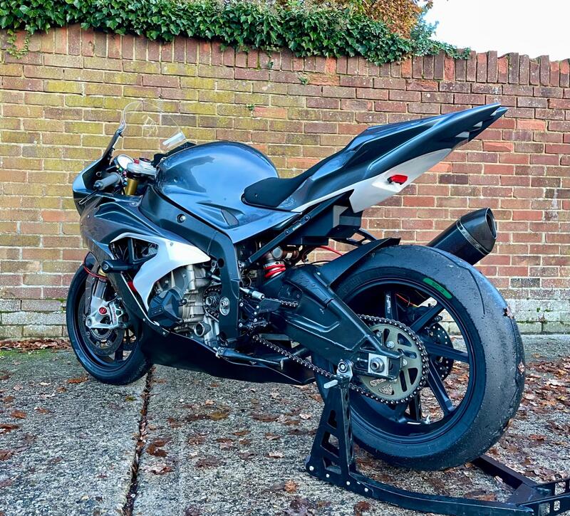 BMW S1000RR