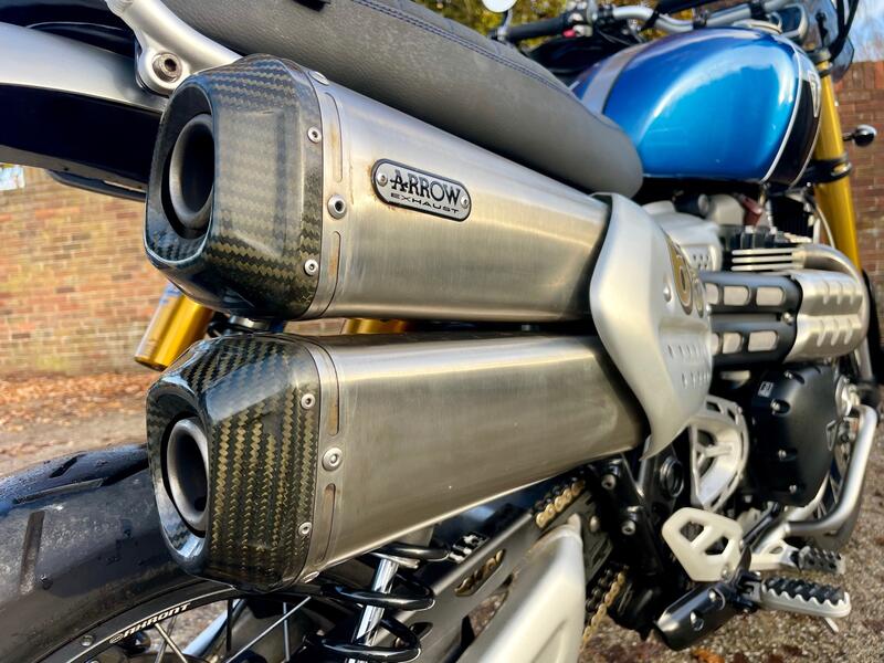 TRIUMPH SCRAMBLER 1200