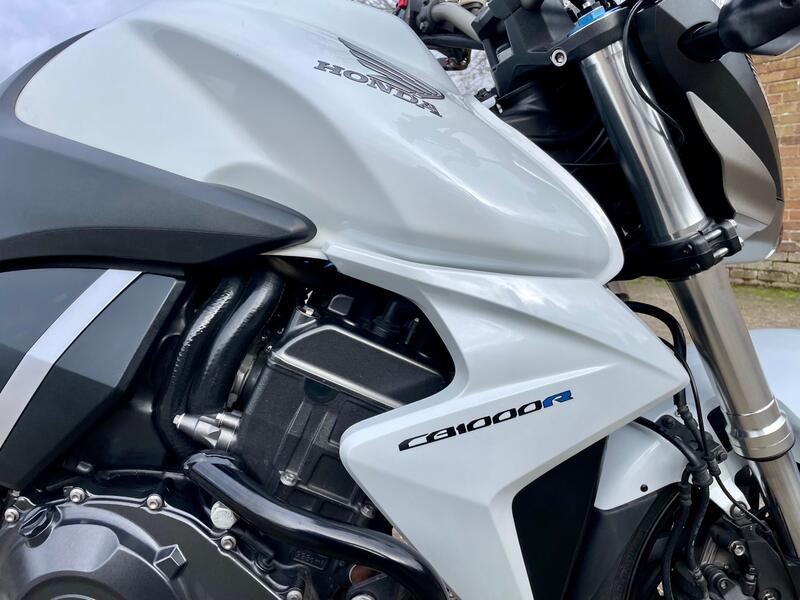 HONDA CB1000R
