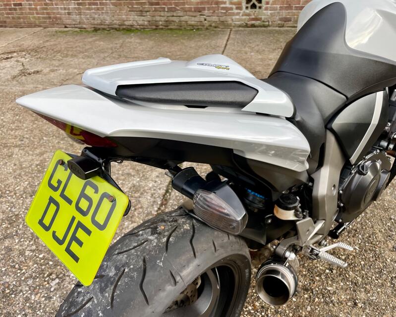 HONDA CB1000R