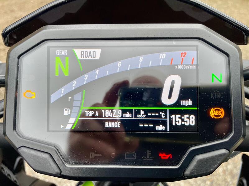 KAWASAKI Z900