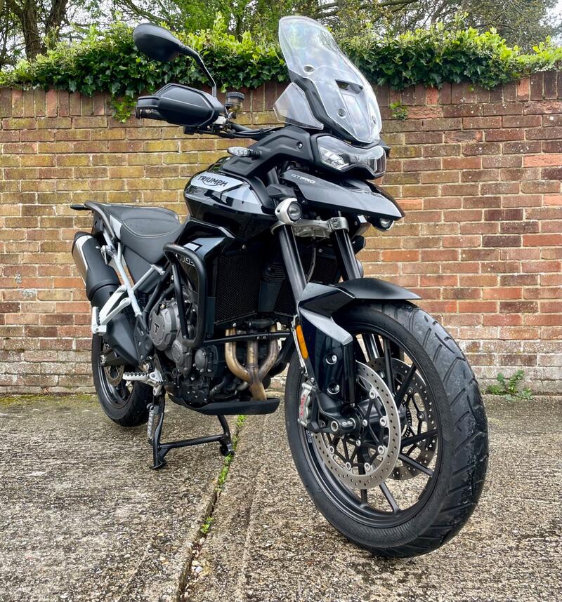 View TRIUMPH TIGER 900 Adventure (2020 - )