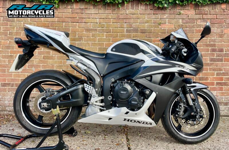View HONDA CBR600RR 
