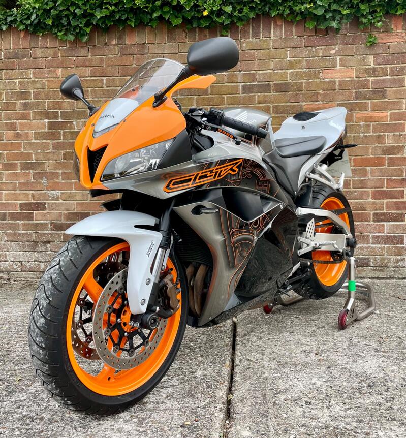 HONDA CBR600F