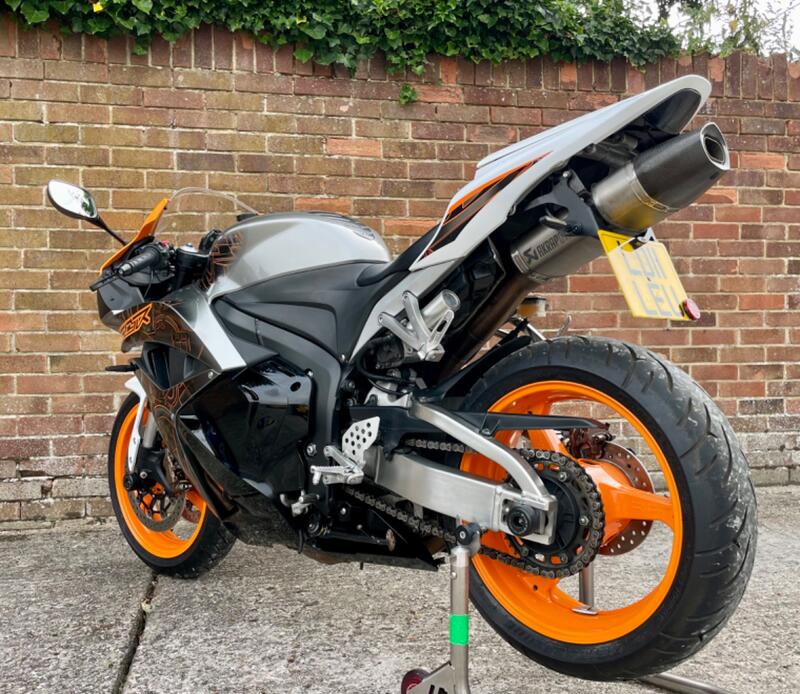 HONDA CBR600F