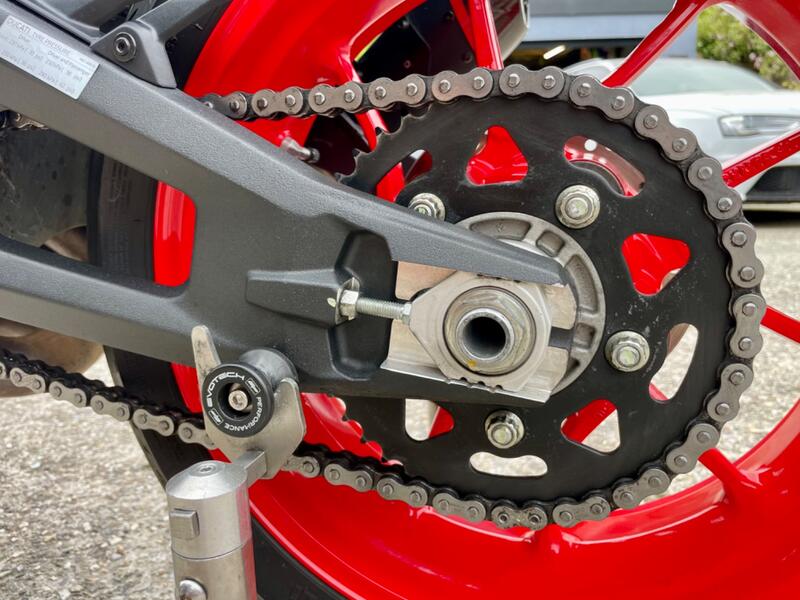 DUCATI Monster