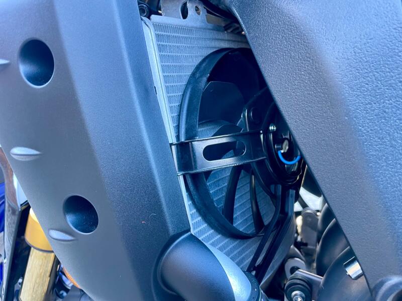 YAMAHA MT-10