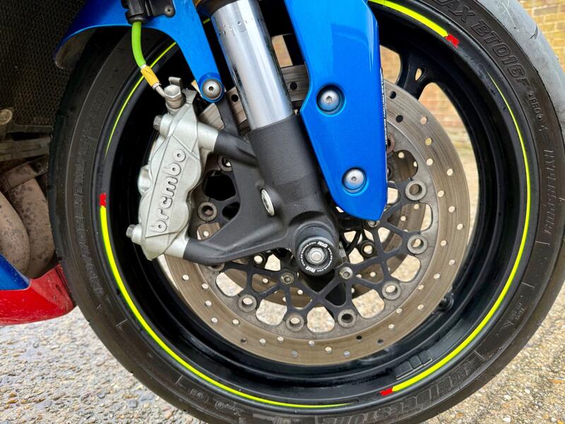 SUZUKI GSXR750
