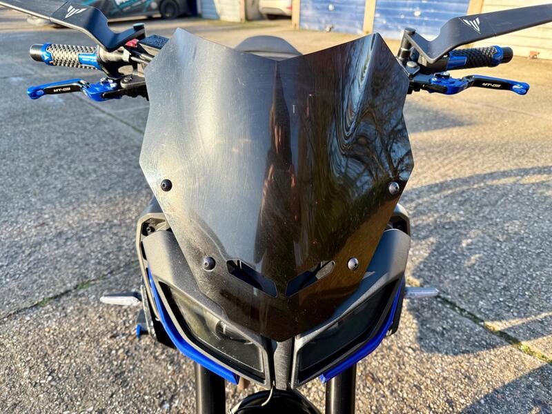 YAMAHA MT-09