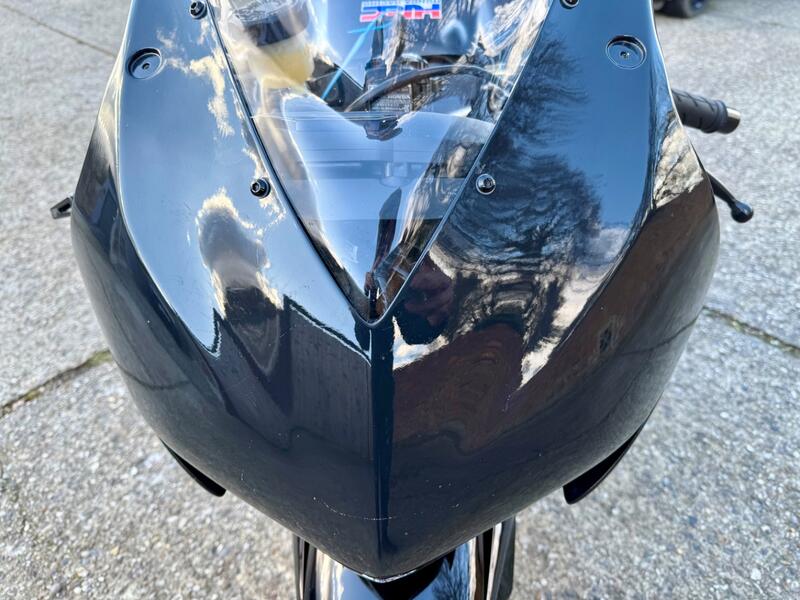 HONDA CBR1000RR Fireblade