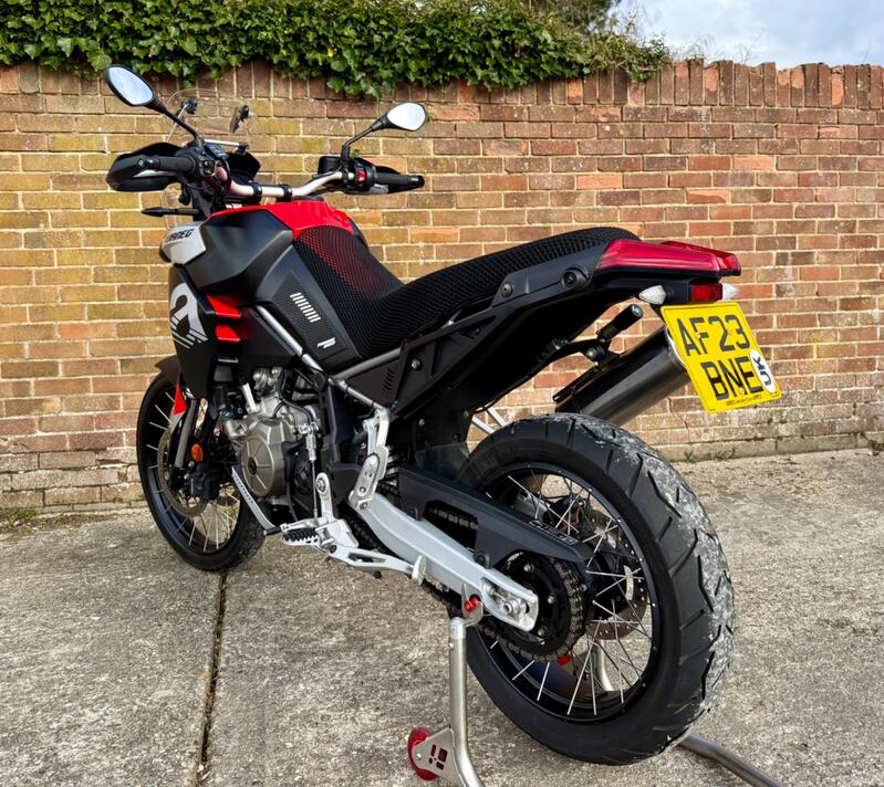 APRILIA TUAREG