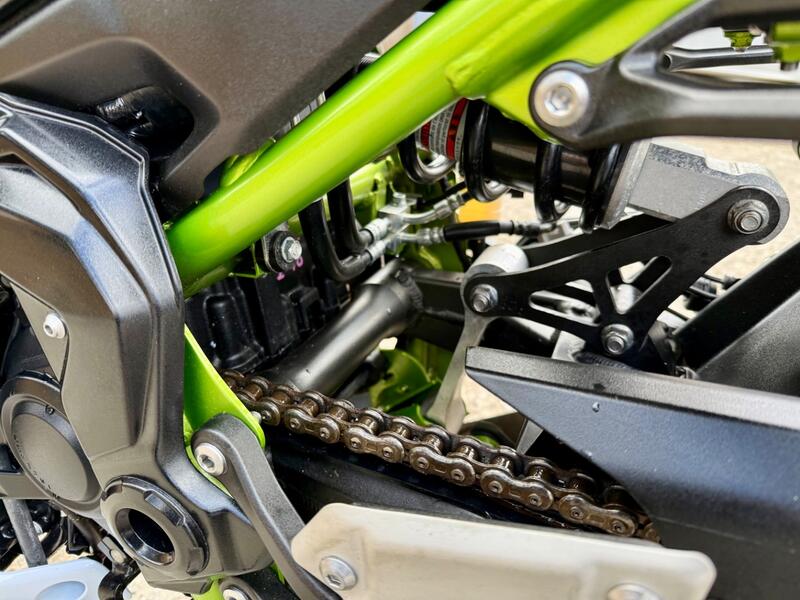 KAWASAKI Z900