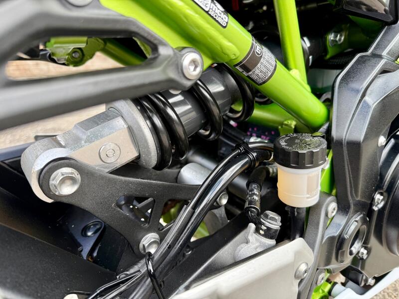 KAWASAKI Z900