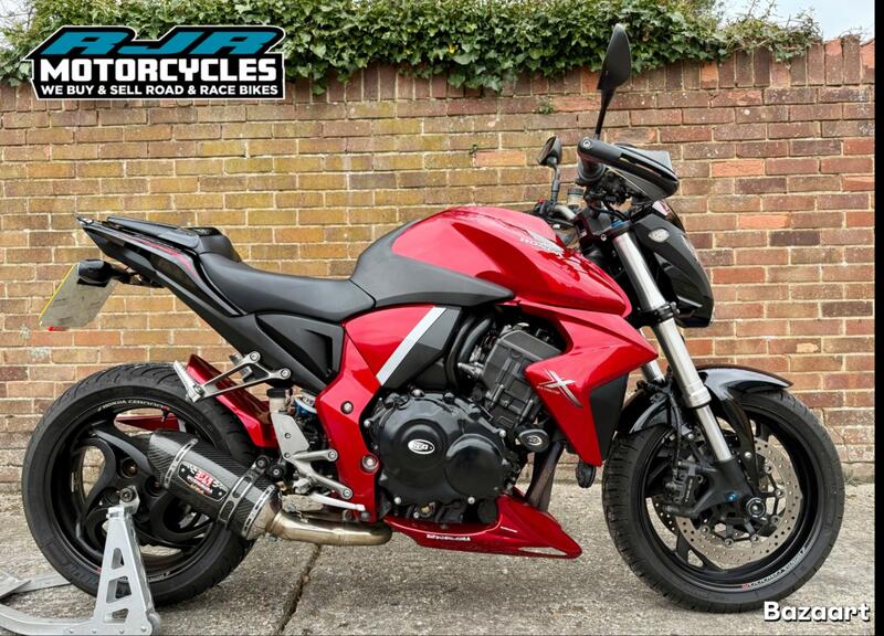 View HONDA CB1000R 