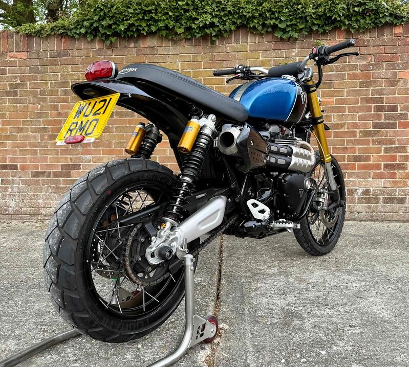 TRIUMPH SCRAMBLER 1200