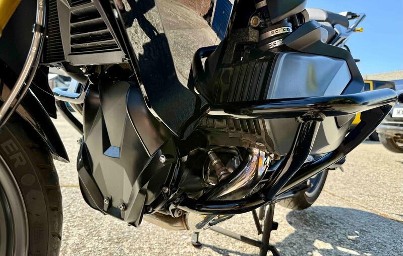 BMW R1250RS