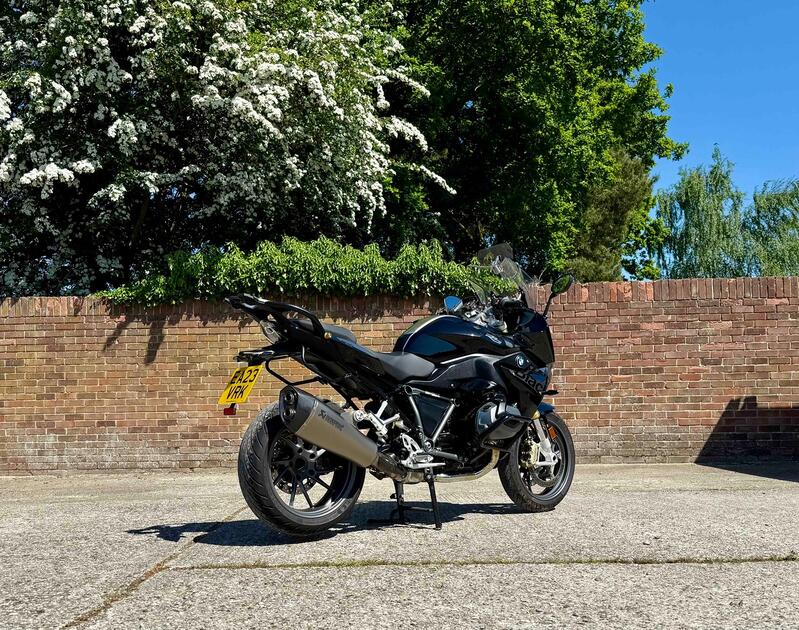 BMW R1250RS