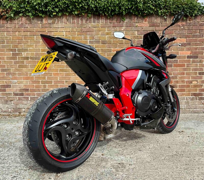 HONDA CB1000R