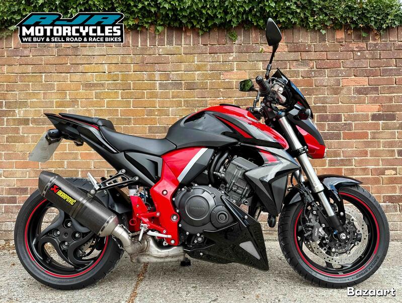 View HONDA CB1000R 