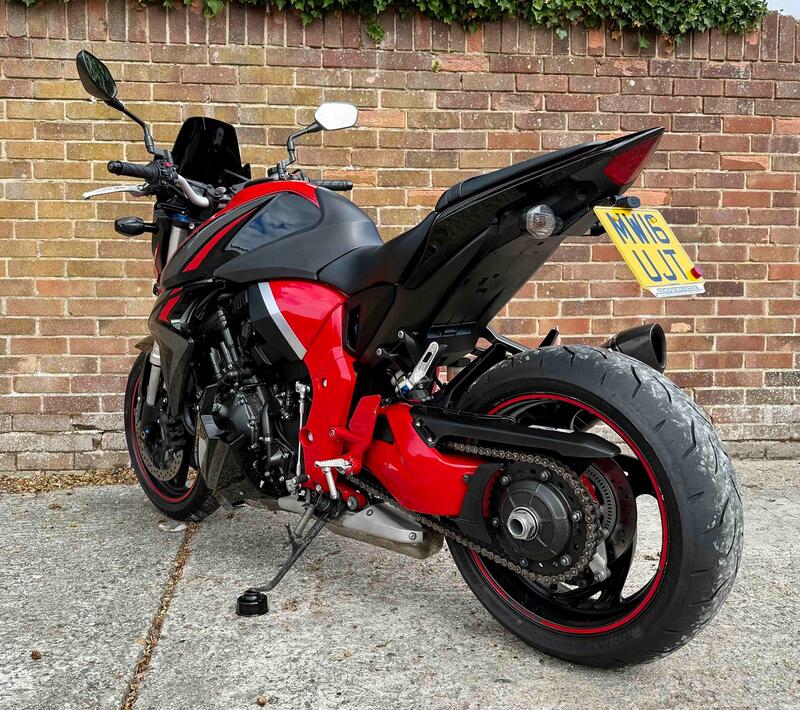 HONDA CB1000R