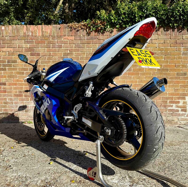 SUZUKI GSXR600