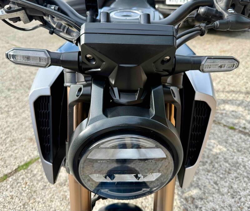 HONDA CB125R