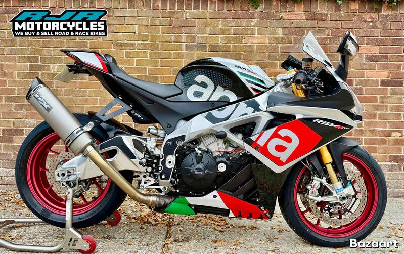 View APRILIA RSV4 1000 RF