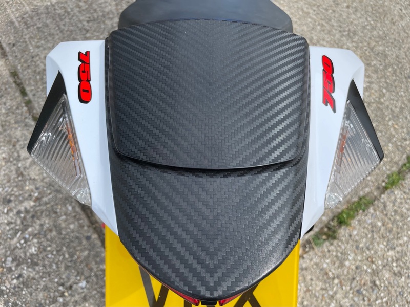 SUZUKI GSXR