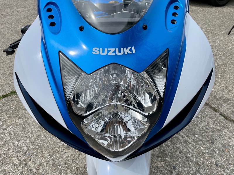 SUZUKI GSXR