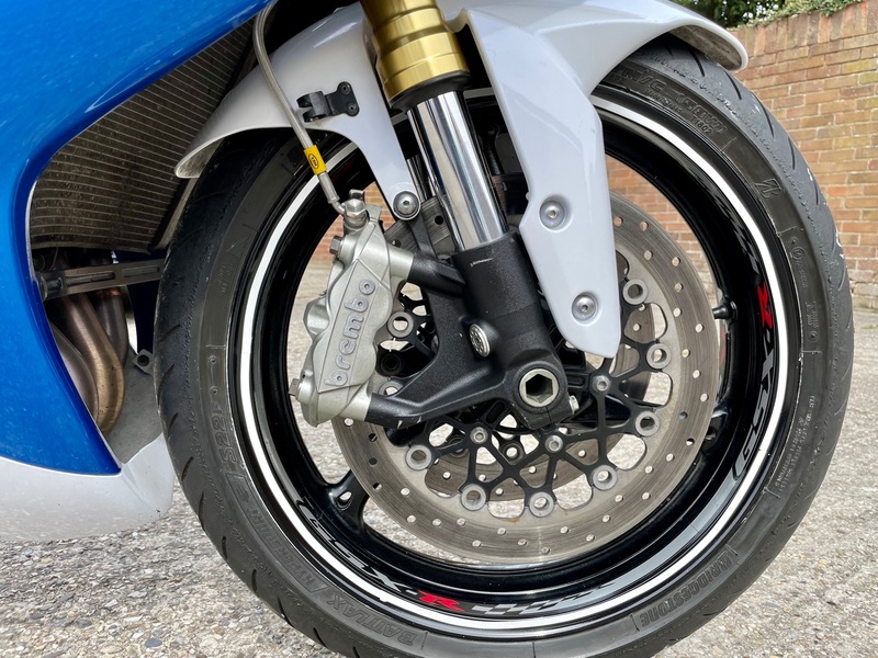 SUZUKI GSXR