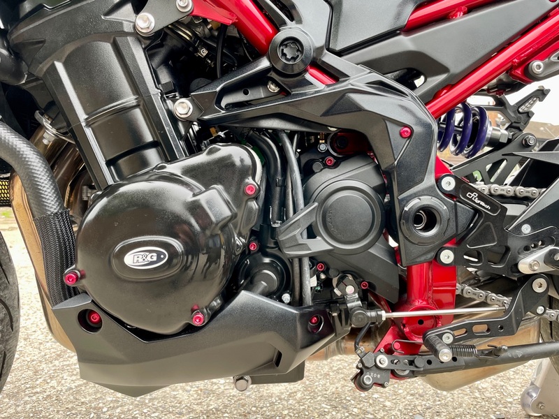 KAWASAKI Z900