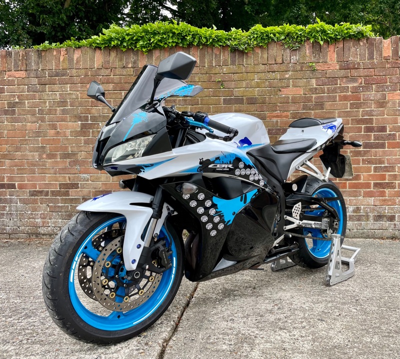 HONDA CBR