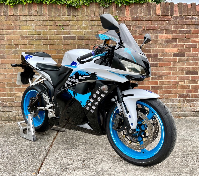 HONDA CBR