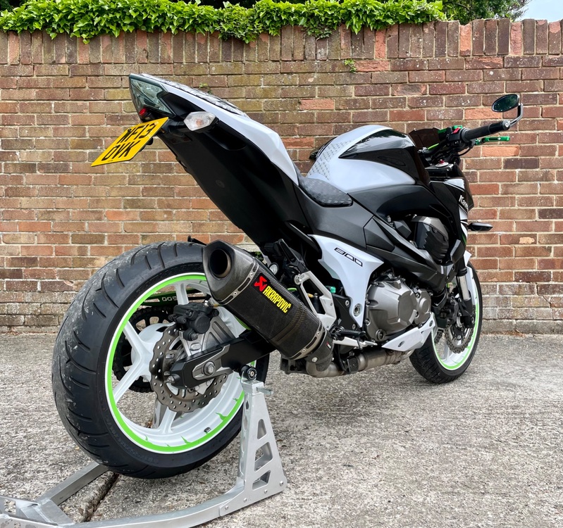 KAWASAKI ZR