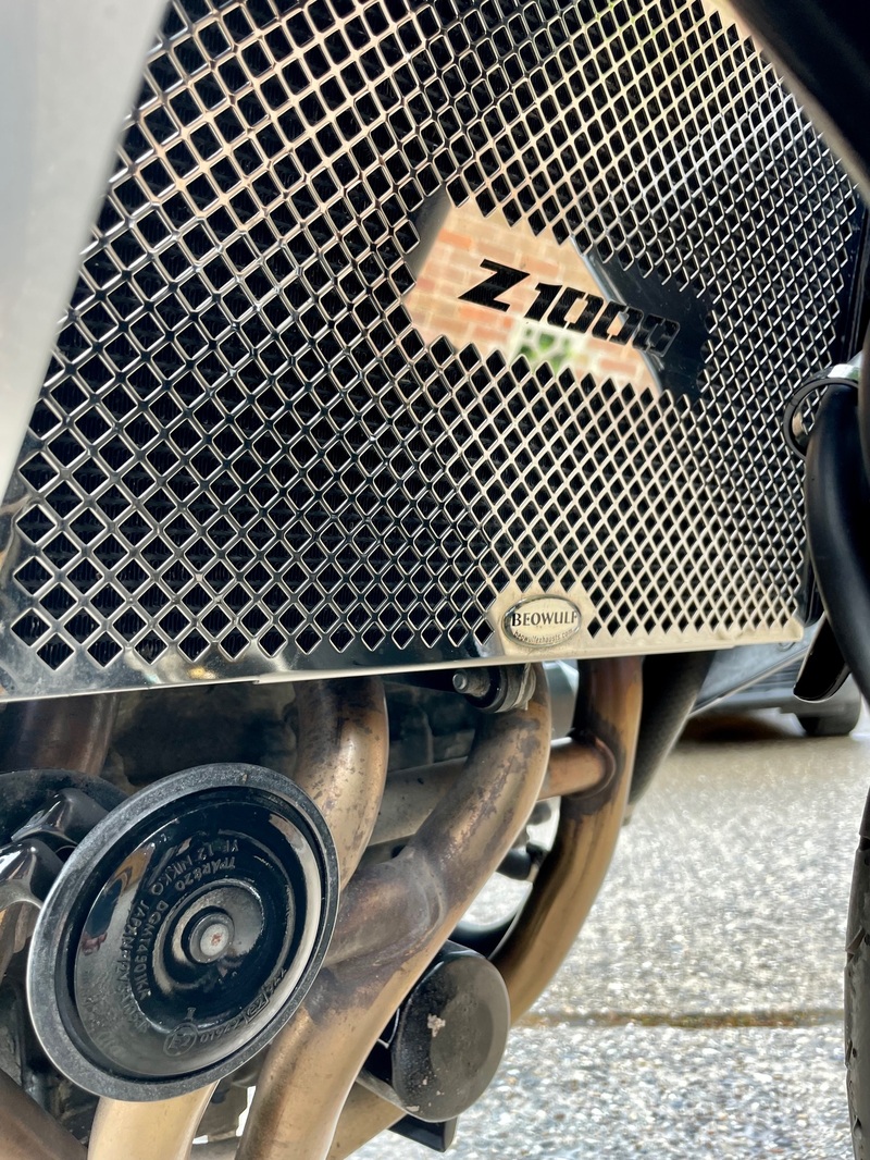 KAWASAKI ZR