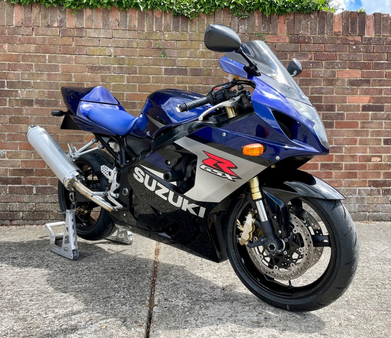 SUZUKI GSXR750