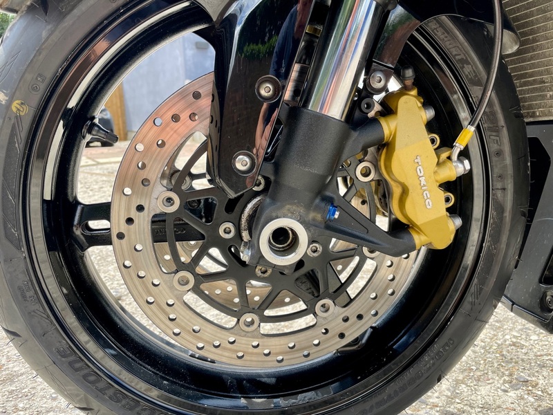 SUZUKI GSXR750