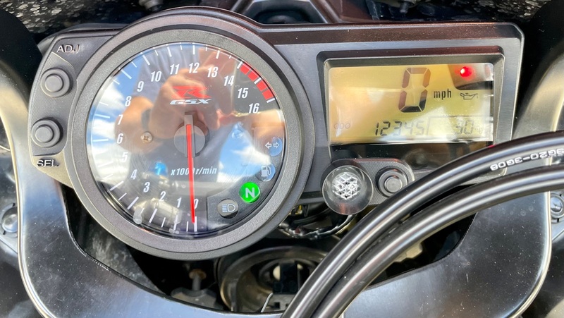 SUZUKI GSXR750
