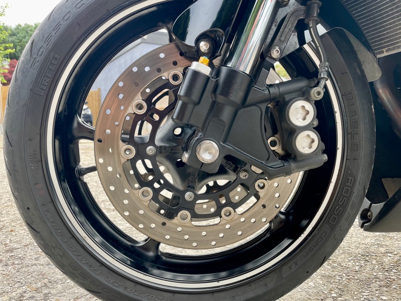 YAMAHA YZF