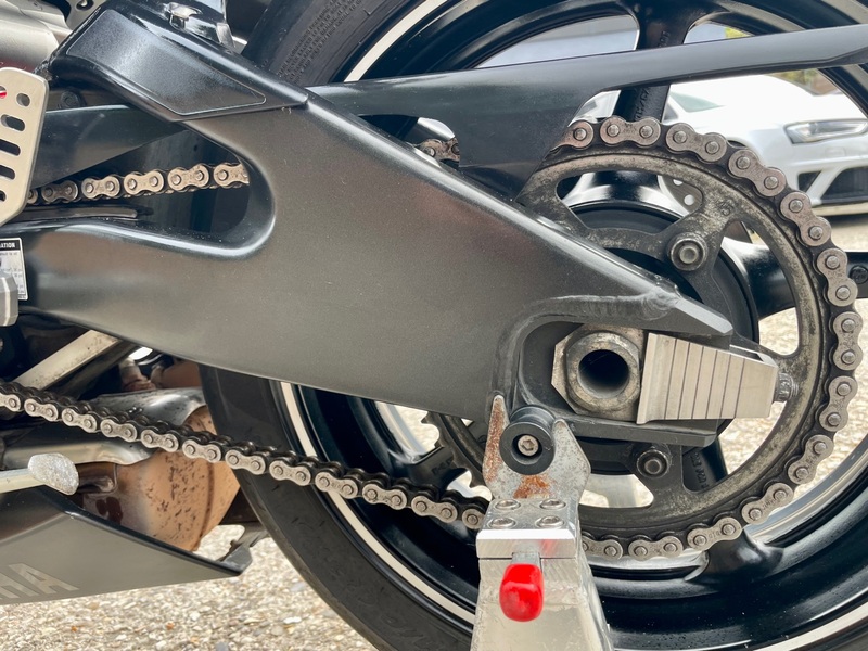 YAMAHA YZF