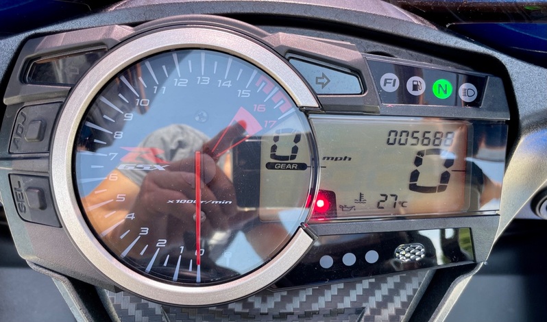SUZUKI GSXR