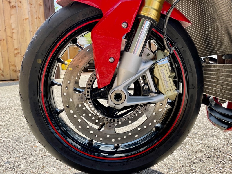 BMW S1000R