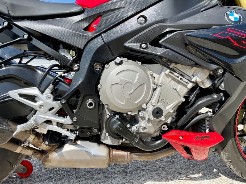 BMW S1000R