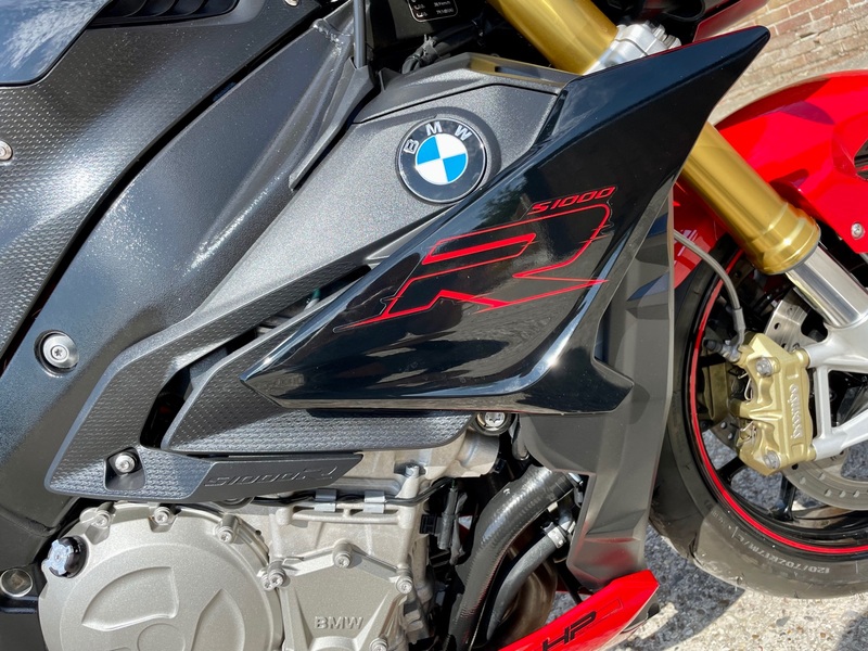 BMW S1000R