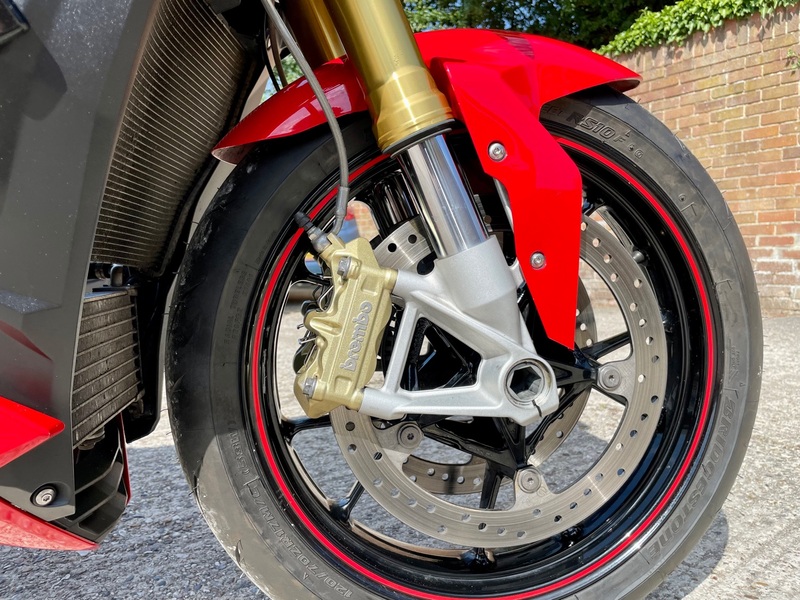 BMW S1000R