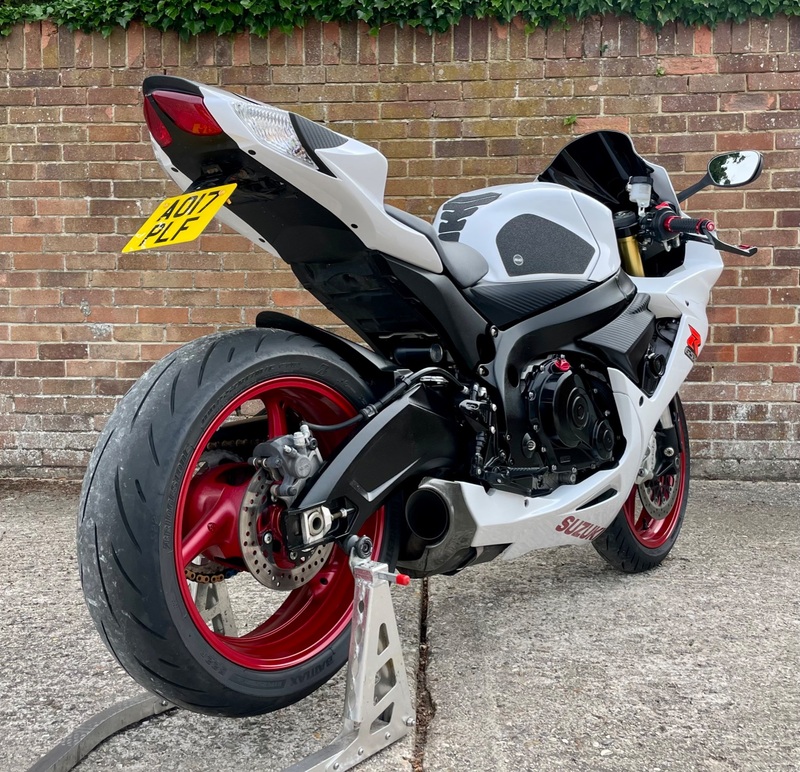 SUZUKI GSXR