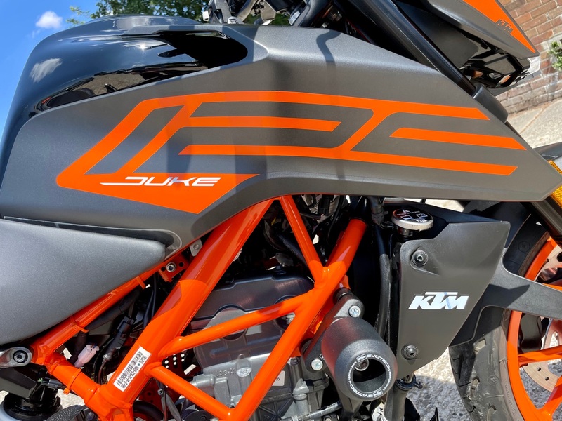 KTM 125
