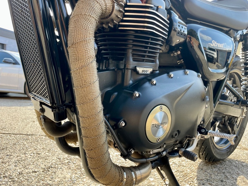 TRIUMPH Street Cup