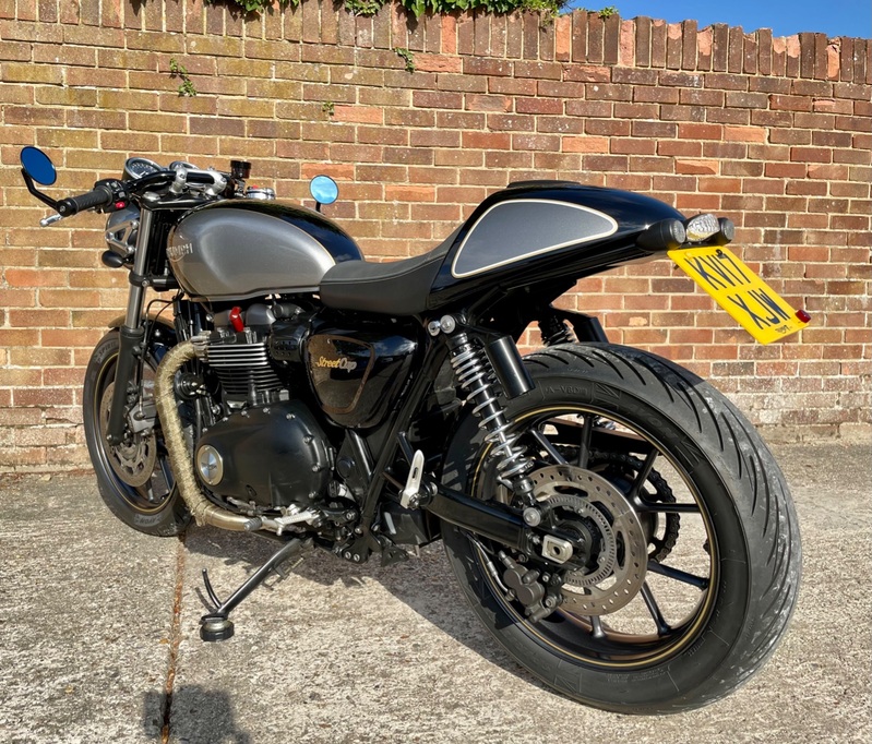 TRIUMPH Street Cup