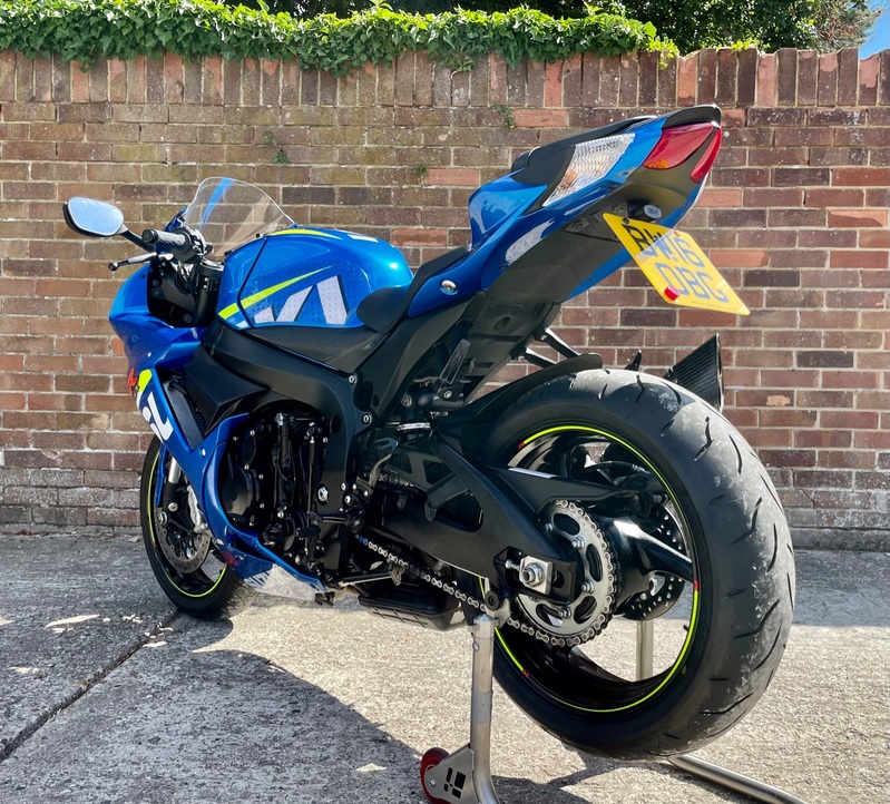 SUZUKI GSXR